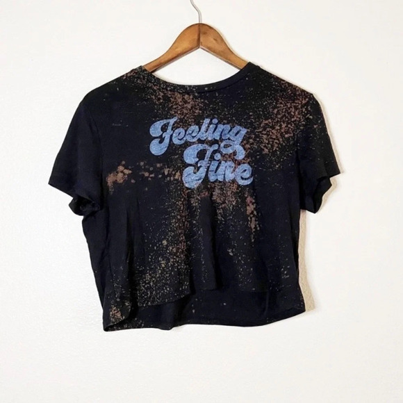 None Tops - Cropped Graphic Tee Shirt Acid Wash Top Size Large “Feeling Fine” Boutique NEW